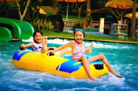 waterpark_kids.jpg